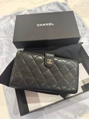 🖤 Chanel Quilted Leather Long Wallet (Black / Burgundy Interior)GORGEOUS VINTAGE